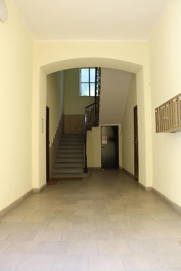S. Ambrogio Cozy Apartment Милано Екстериор снимка